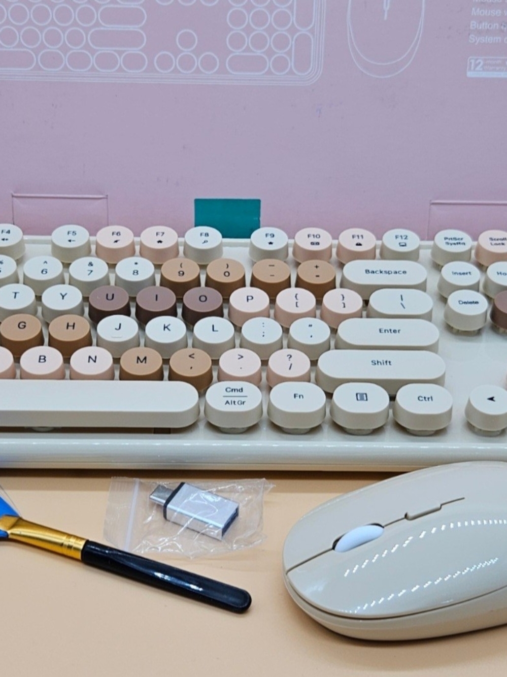 Retro Typewriter Wireless Keyboard and Mouse Set - Champagne Tones